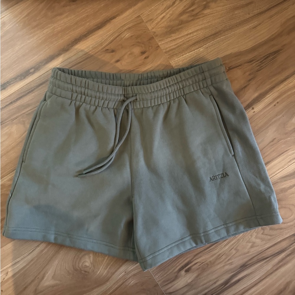 Boyfriend mid thigh cozy fleece short